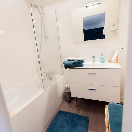 Apartament Detente, Balade Et Thermalisme En Coeur De Ville